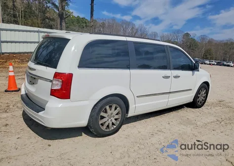 2015 Chrysler Town & Country Touring from USA, damaged, VIN 2C4RC1BG8FR596133